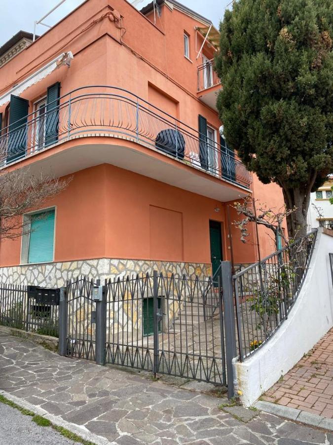 Casa Vacanze Pacific Sirolo Exterior photo